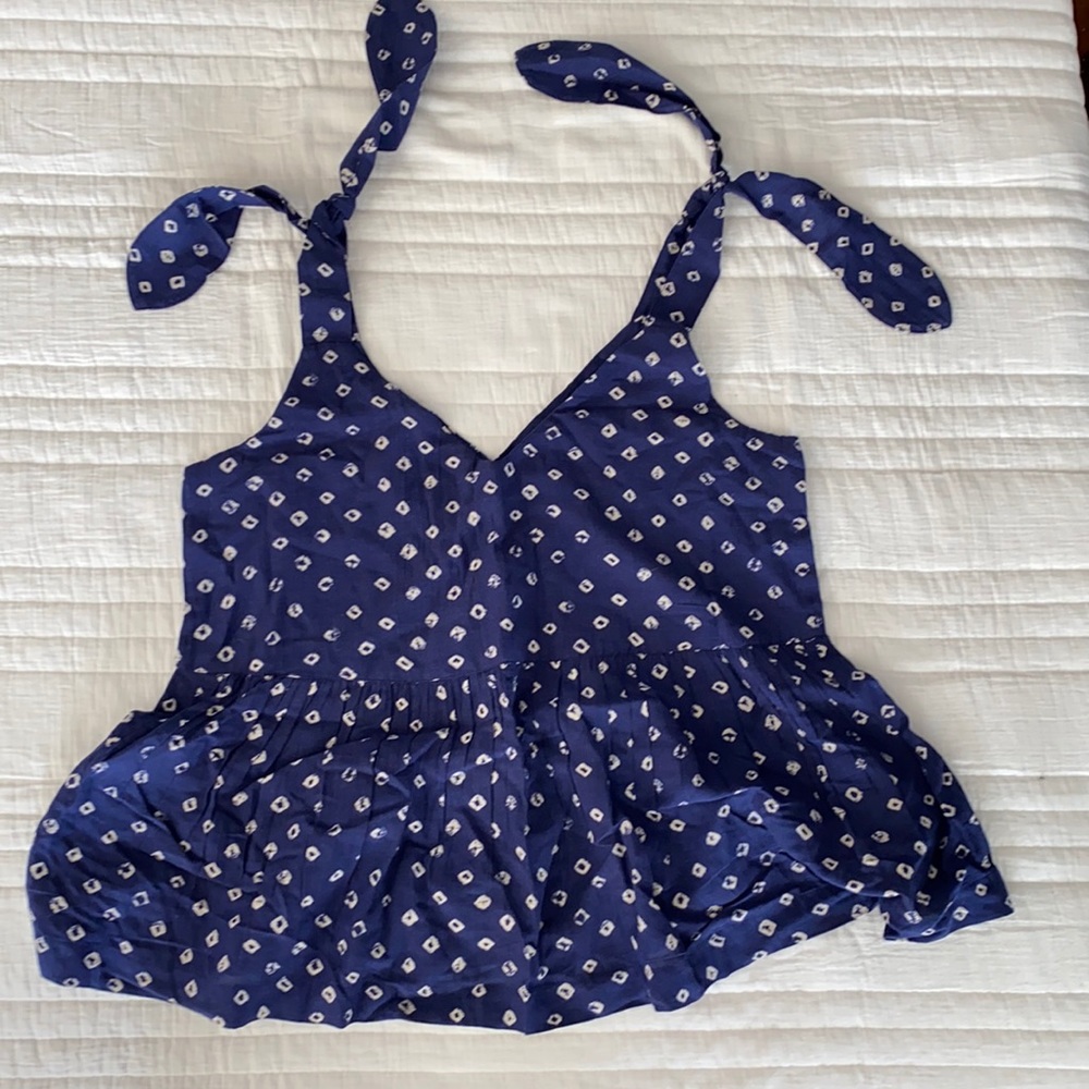 New With Tags GAP Flirty Top Size S